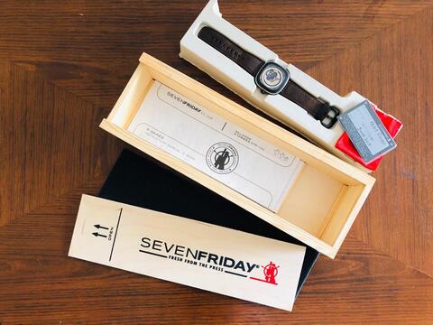 Jam Tangan Seven Friday P2/01