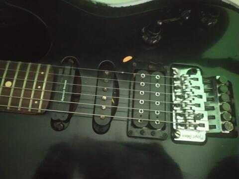 Fender Showmaster USA 2001. Sangat Langka