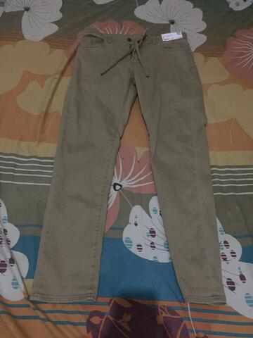 uniqlo ezy skinny fit