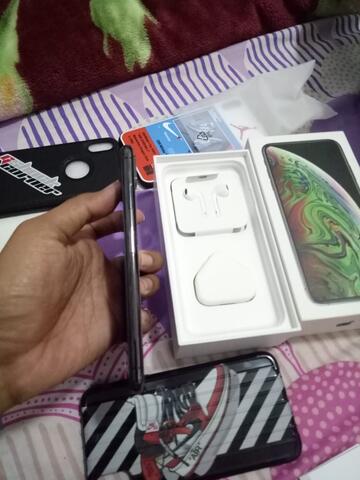 iphone xs max 64Gb fullshet masih bergaransi