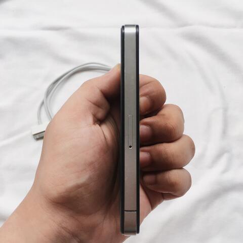 iPhone 4 8GB Black / Hitam