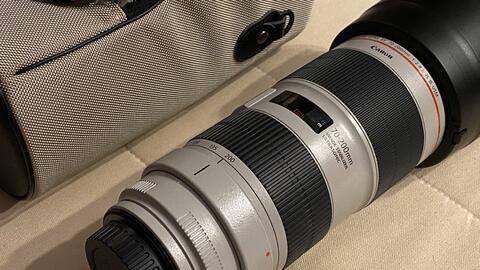 canon EF 70-200 mm IS III USM f 2.8