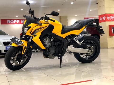 honda cb 650 F 2015 Registred 2020 Full paper 190 juta saja