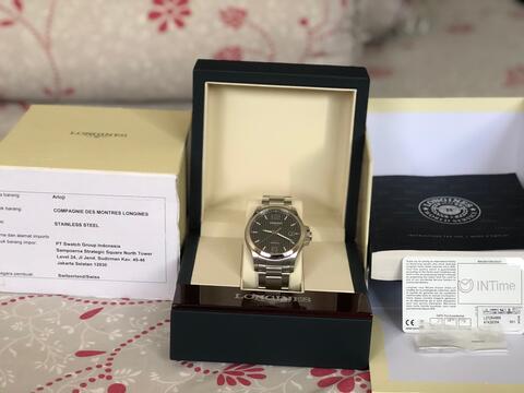 cepat arloji Longines Conquest V.H.P 