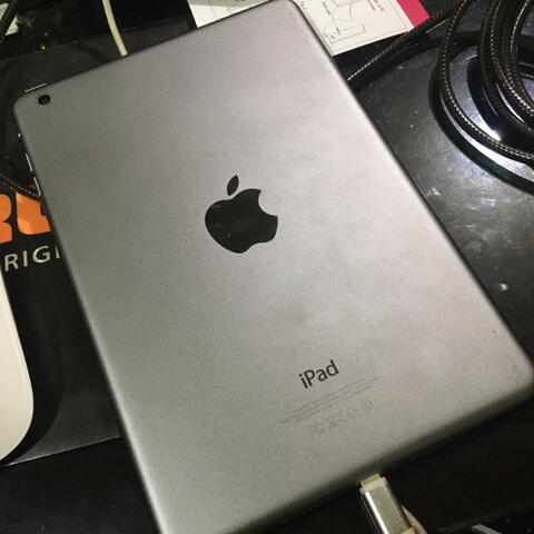 iPad mini 16GB Wifi only