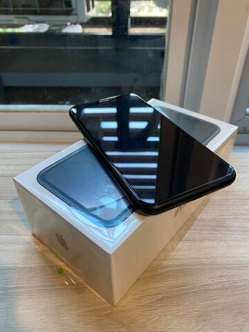 iPhone XR 128gb Hitam Dual Nano Sim. SUPER ISTIMEWA.