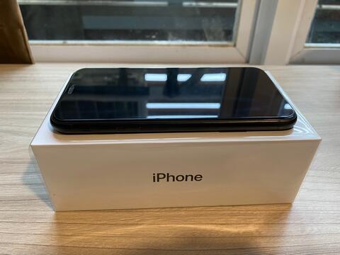 iPhone XR 128gb Hitam Dual Nano Sim. SUPER ISTIMEWA.