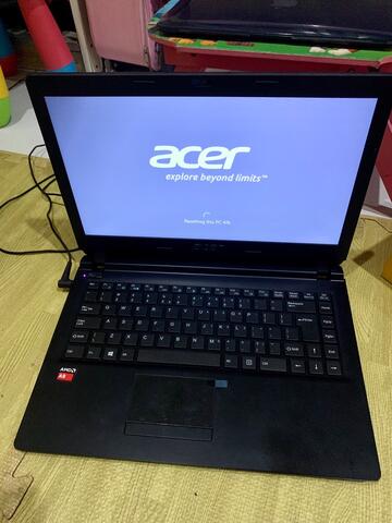 Acer Z3-451/8 AMD A8-7410 ram 8GB HDD 500GB win10