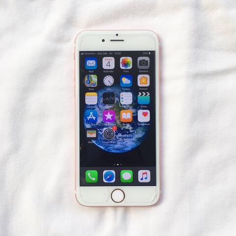 Dijual iPhone 6s 64 GB Rose Gold