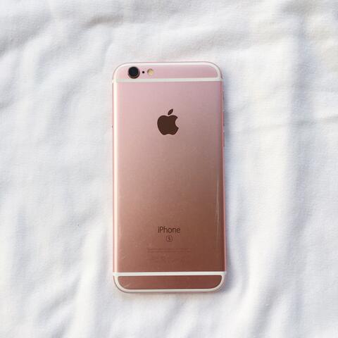Dijual iPhone 6s 64 GB Rose Gold