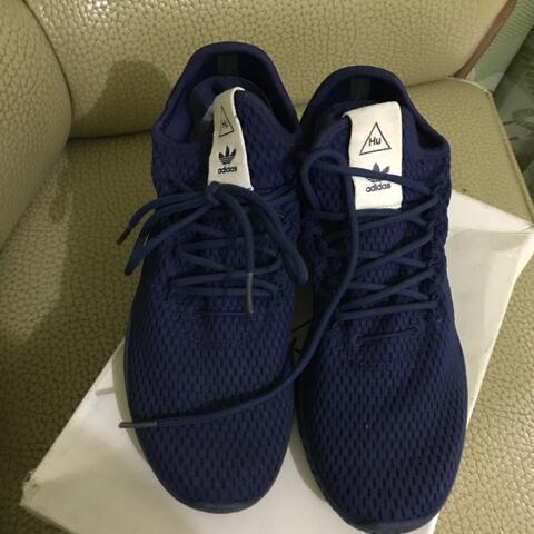 sepatu adidas pharrell williams