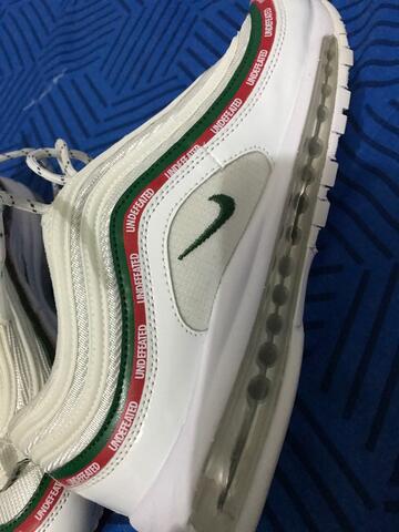 harga nike undefeated