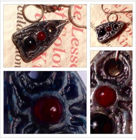 Kalung OUIJA PLANCHETTE GothSpider Gemstone