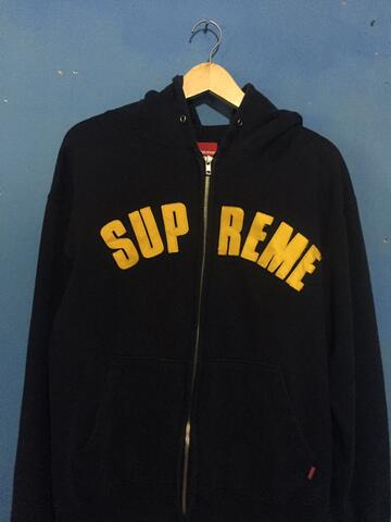 supreme hoodie arc logo