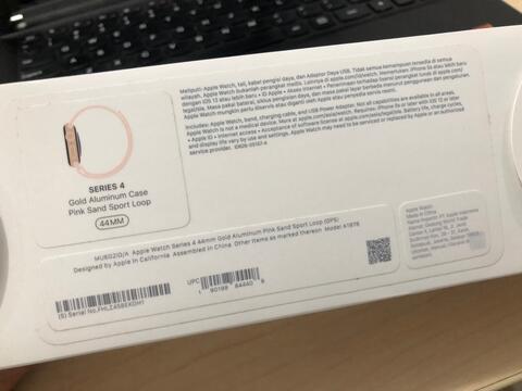 Iwatch Applewatch Apple Watch series 4 44mm Gold Sportloop IBOX Mulus Murah Mantap