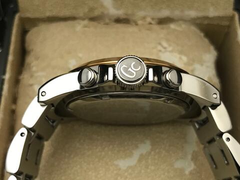 ORIGINAL GUESS COLLECTION CHRONOGRAPH QUARTZ SWISS MADE 43MM