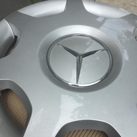 Mercedes-Benz Wheel Dop NOS Wildop Mercy Wildof Velg Original