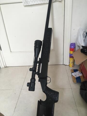 Vsr Lokal Full metal & wood