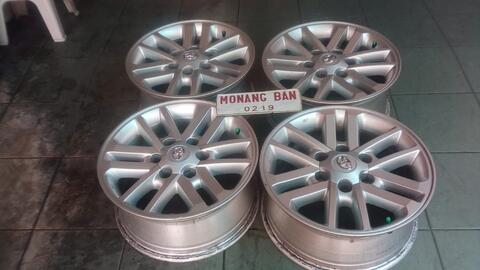 velg OEM Fortuner VNT 2013 r17 pcd 6x139