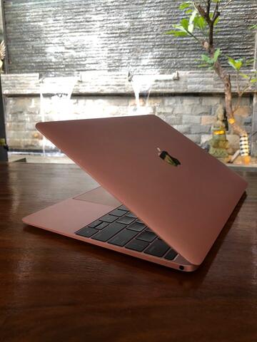 new macbook retina 12 2017 ssd500 ram8 core i5 TERMURAH