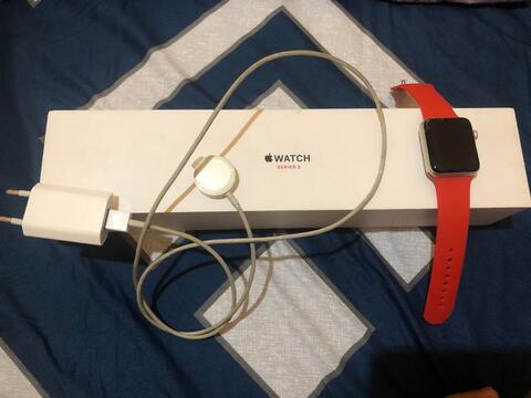 Apple Watch Series 3 42mm GPS + Cellular