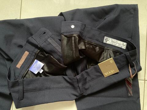 Wood celana panjang casual navy size 30 slim fit stretch