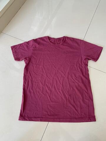 Tshirt pria Uniqlo Decathlon Mens Top 2nd original