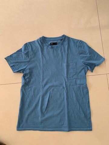 Tshirt pria Uniqlo Decathlon Mens Top 2nd original