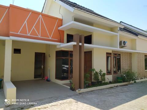 rumah baru blulukan colomadu