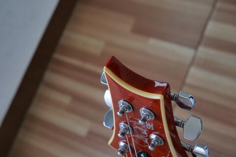2020 PRS SE EXOTIC CUSTOM 24 LAUREL BURL VINTAGE SUNBURST