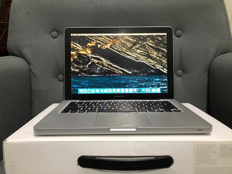 Macbook Pro 13 inch Mid 2012 MD101 Core i5 2,5 Ghz | Ram 4GB | Ssd 256GB