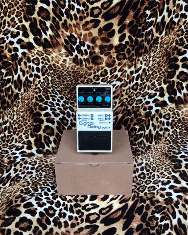 Boss DD7 DD 7 Digital Delay Pedal