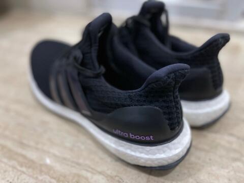 Adidas Ultraboost Men Shoes Sepatu Lari Original