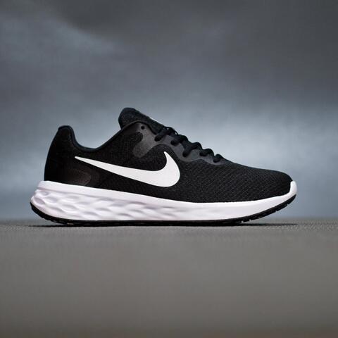Terjual sepatu sneakers running nike revolution 6 black white original  murmer | KASKUS