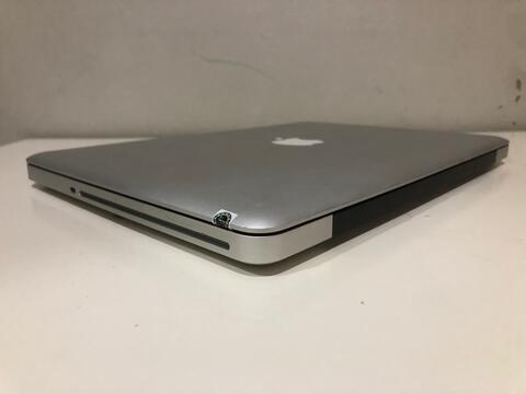 Macbook Pro 13 inch Mid 2012 MD102