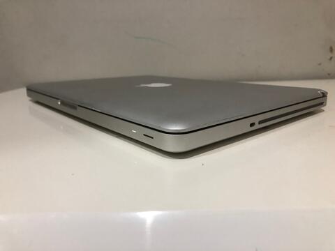 Macbook Pro 13 inch Mid 2012 MD102