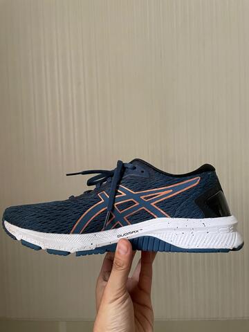 Sepatu lari / gym pria Asics 2nd 100% original