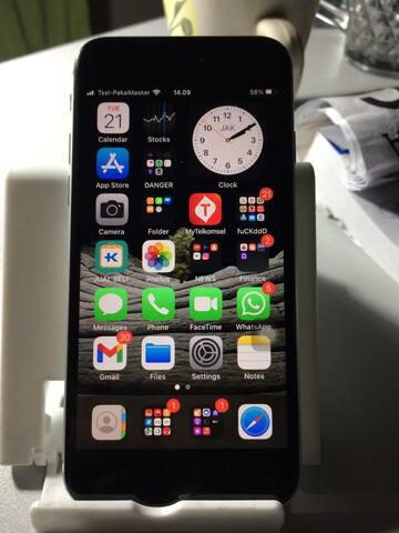 SALE LIKE NEW IPHONE SE 2 64 GB WHITE IBOX