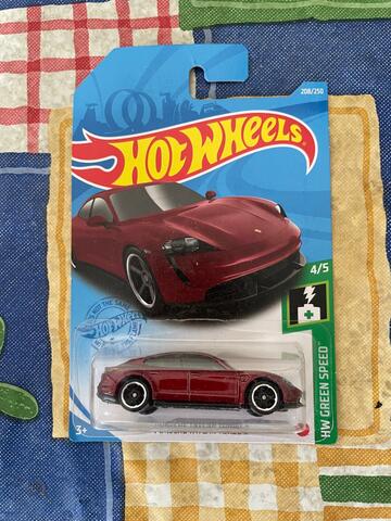Hot Wheels Hotwheels Porsche Taycan Turbo S Red HW Green Speed