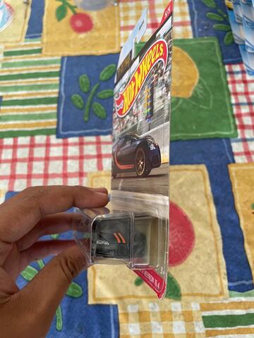 Hot Wheels Hotwheels Bugatti Veyron Black HW 1/4 Mile Finals