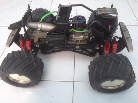 KYOSHO Giga Crusher Nitro RC jarang ada istimewa