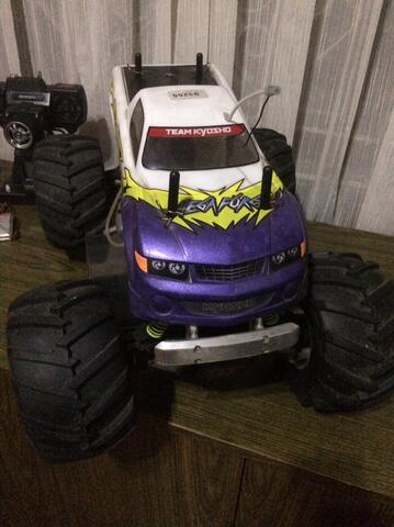 KYOSHO Mega Force Nitro RC Monster Truck rare item istimewa full original
