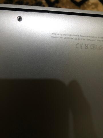 jual borongan lelangan kantor 2 unit macbook pro a1708 dan macbook air a2337