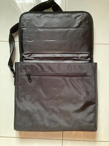 Tas laptop vaio ukuran 13 inch original brand new