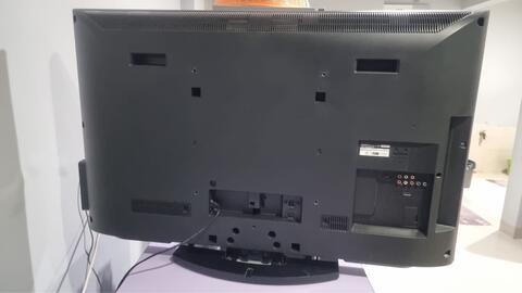 Dijual Cepat Murah TV LCD Sony 40 inch KLV-40BX400 Bekas Second!