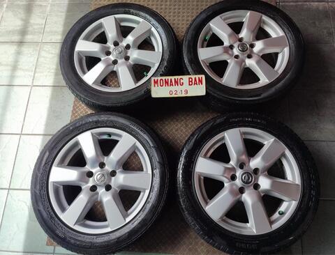Velg nissan Xtrail r17 pcd 5x114 + Ban