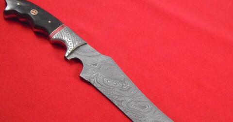 bukan-valyrian-steel-ini-baja-damaskus-yang-kuat-dan-melegenda