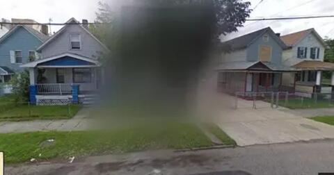 rumah-ini-sengaja-diblur-oleh-google-maps-ternyata-alasannya-mengerikan
