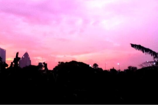 Fenomena Aneh Di Wilayah Tokai Jepang Langit Warna Pink Page 2 Kaskus