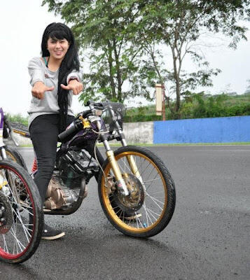 Si Cantik Indri Barbie Lady Dragster Bandung